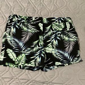 Cynthia Rowley palm leaf shorts size 12